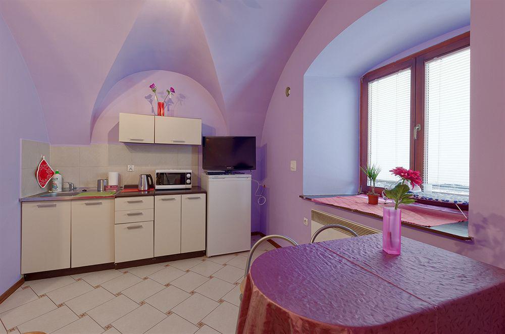 Apartments Princess Krakow Luaran gambar