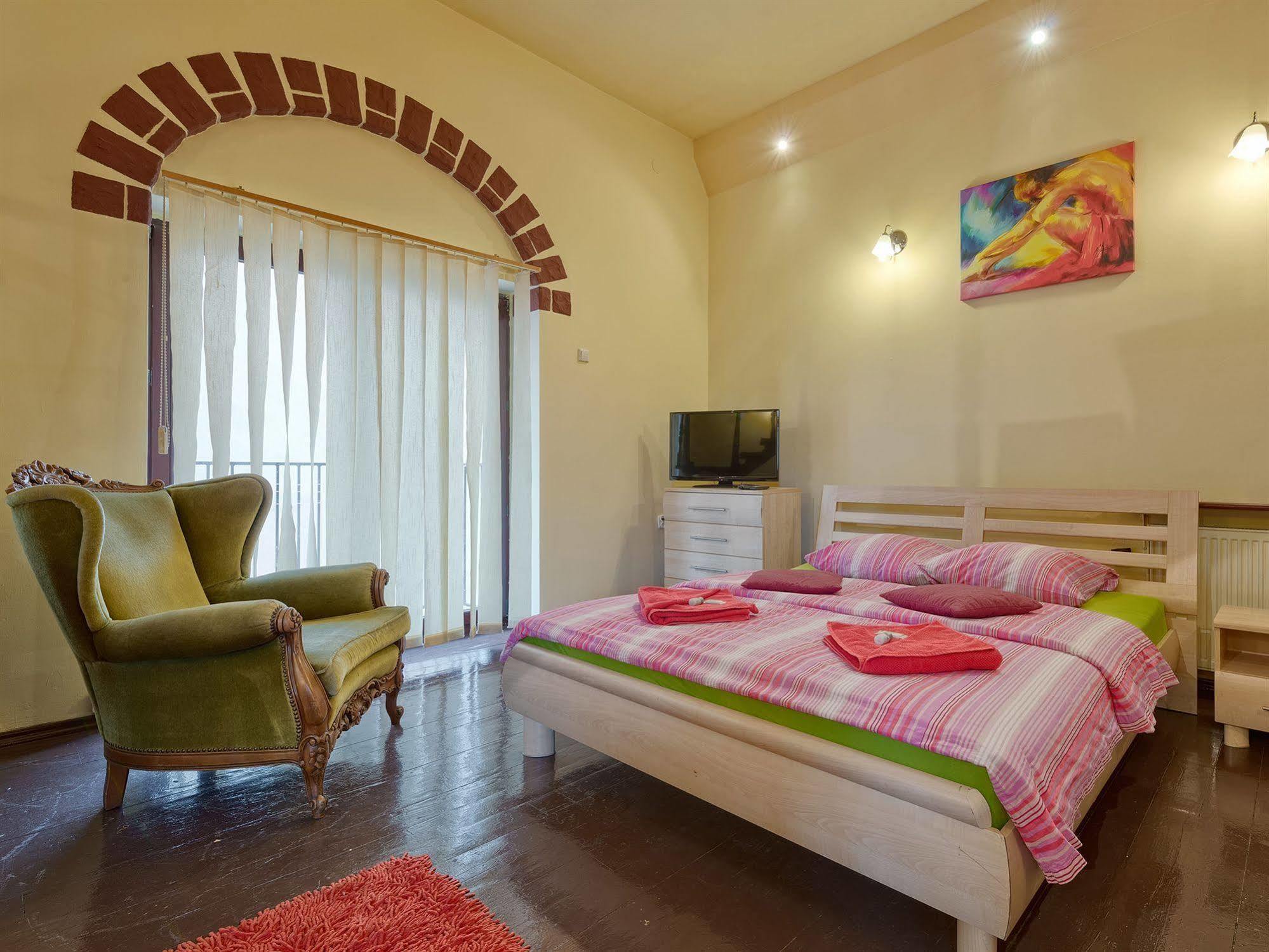 Apartments Princess Krakow Luaran gambar