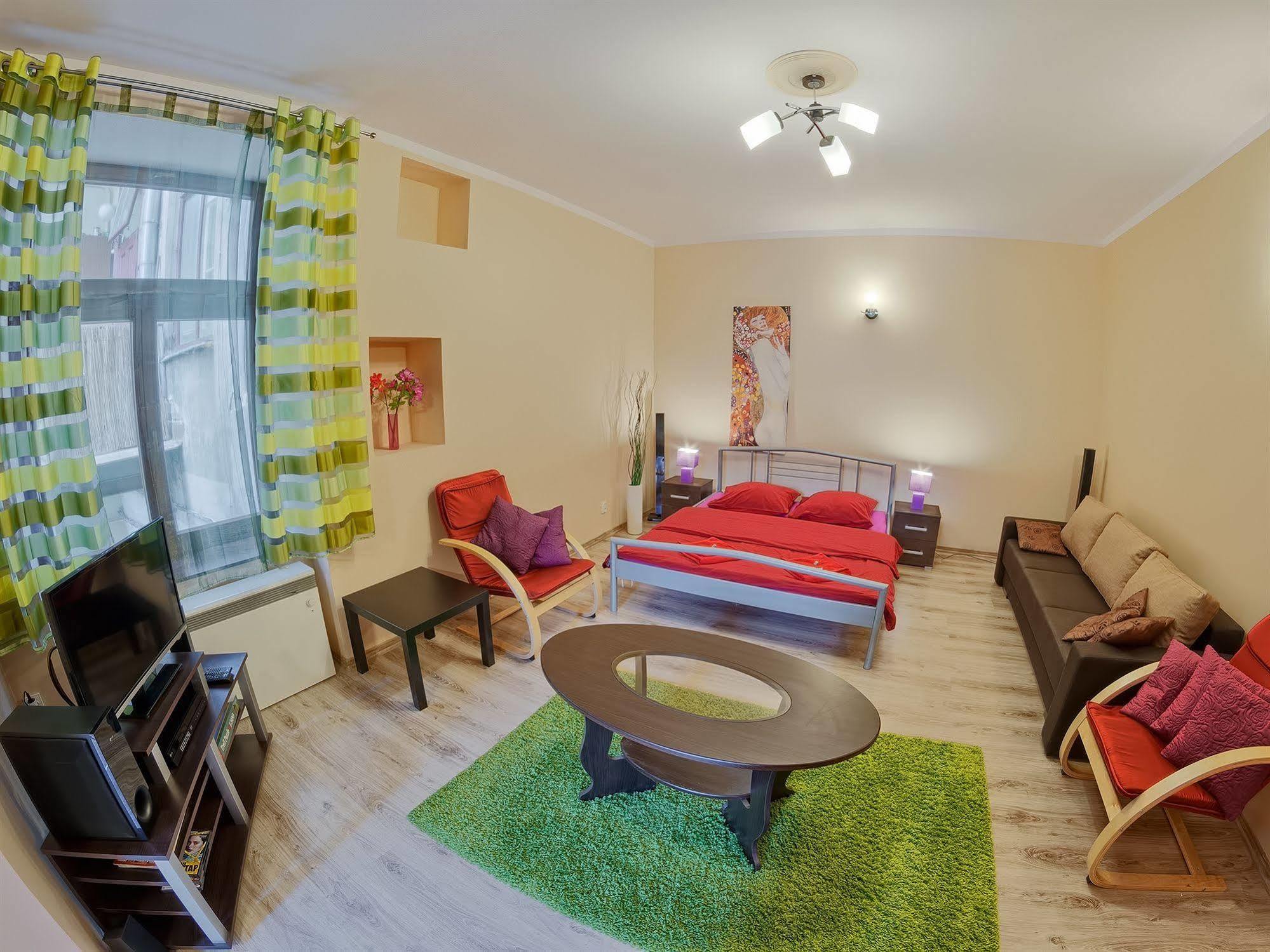 Apartments Princess Krakow Luaran gambar